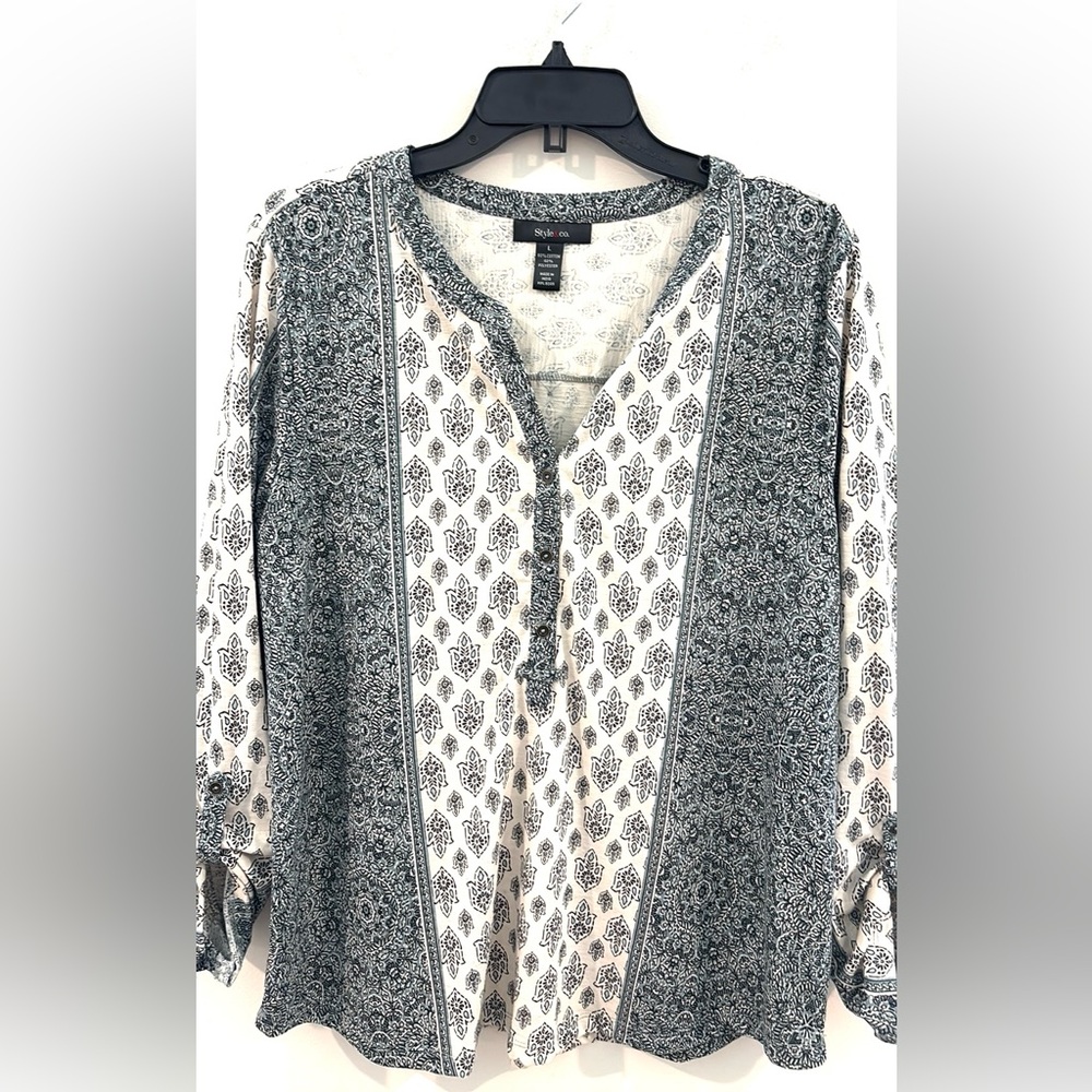 Style & Co. Size L White and Cream Cuffed Sleeve Blouse